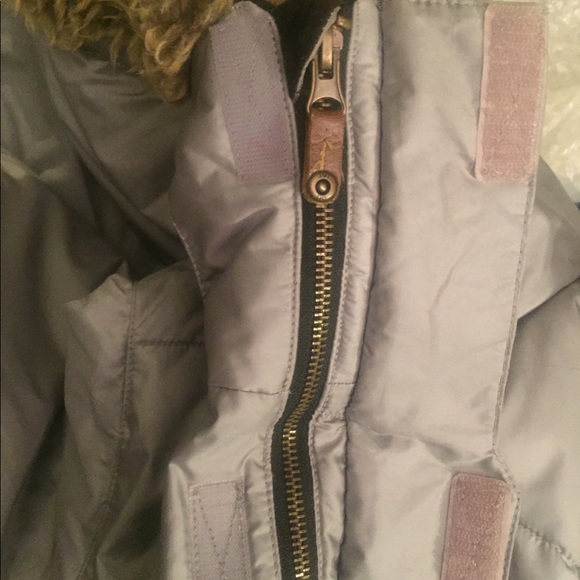 L1 snowboarding jacket - Picture 5 of 6